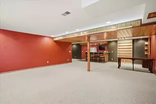 944 Bluebird Ct, Hartford, WI 53027 - Photo 34