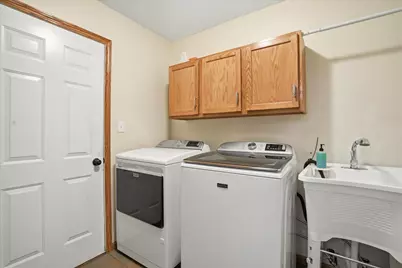 944  Bluebird Ct, Hartford, WI 53027 - Photo 26