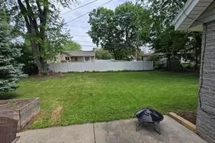 447 S Woodland Dr, Whitewater, WI 53190 - Photo 6