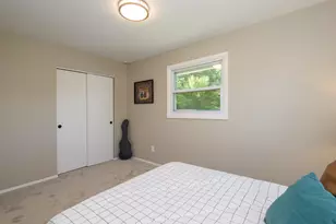 1717 Sunset Ridge Dr, West Bend, WI 53090 - Photo 12