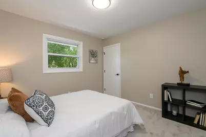 1717  Sunset Ridge Dr, West Bend, WI 53090 - Photo 16
