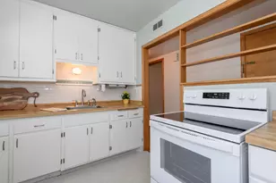 1520 Menomonee Ave, South Milwaukee, WI 53172 - Photo 14