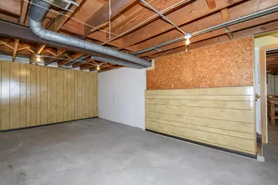 1520  Menomonee Ave, South Milwaukee, WI 53172 - Photo 22