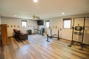 912 Packer Dr, Holmen, WI 54636 - Photo 22