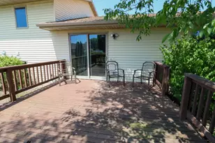 912 Packer Dr, Holmen, WI 54636 - Photo 36