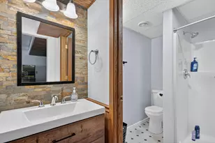 S1W31448 Hickory Hollow Ct, Delafield, WI 53018 - Photo 46