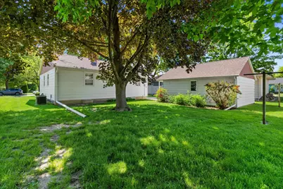 1420  Neenah St, Watertown, WI 53094 - Photo 30