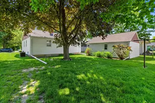 1420 Neenah St, Watertown, WI 53094 - Photo 30