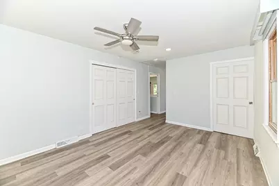 3663 E Obrien Rd, Oak Creek, WI 53154 - Photo 20