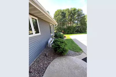 717  Mark St, West Salem, WI 54669 - Photo 6