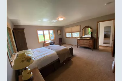 717  Mark St, West Salem, WI 54669 - Photo 14