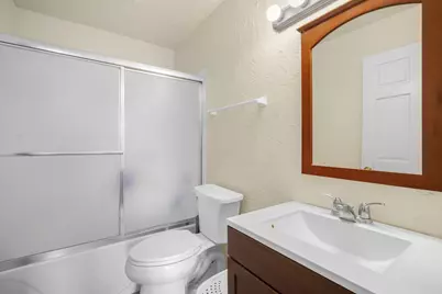 N110W16973  Ashbury Cir #7, Germantown, WI 53022 - Photo 10