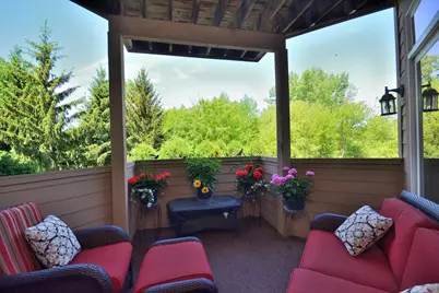 N74W13737  Appleton Ave #116, Menomonee Falls, WI 53051 - Photo 8