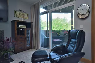 N74W13737 Appleton Ave, Menomonee Falls, WI 53051 - Photo 4