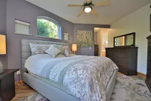 N74W13737 Appleton Ave, Menomonee Falls, WI 53051 - Photo 18