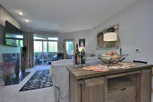 N74W13737 Appleton Ave, Menomonee Falls, WI 53051 - Photo 4