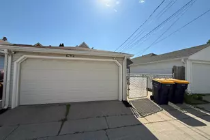 1705 S 71st St, West Allis, WI 53214 - Photo 4