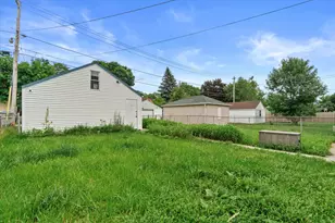 4872 N 40th St, Milwaukee, WI 53209 - Photo 34