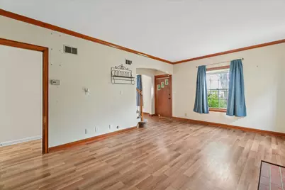 4872 N 40th St, Milwaukee, WI 53209 - Photo 14