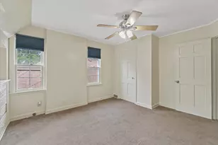 4872 N 40th St, Milwaukee, WI 53209 - Photo 8