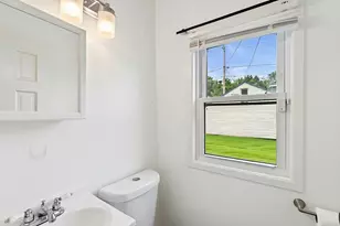 4872 N 40th St, Milwaukee, WI 53209 - Photo 20