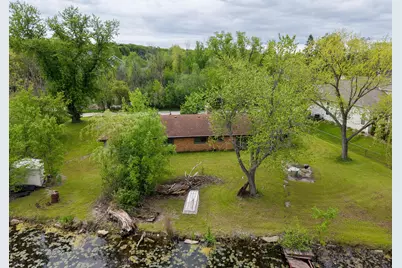 3468 S Shore Dr, Richfield, WI 53033 - Photo 8
