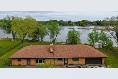 3468 S Shore Dr, Richfield, WI 53033 - Photo 4