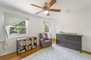 720 W Clovernook Ln, Glendale, WI 53217 - Photo 30