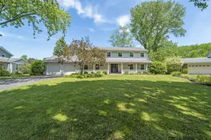 720 W Clovernook Ln, Glendale, WI 53217 - Photo 2