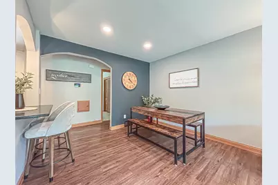 21660  Mayrose Blvd, Brookfield, WI 53045 - Photo 10