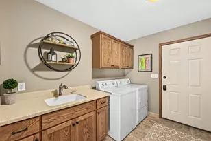 S89W31671 Cooper Pkwy, Mukwonago, WI 53149 - Photo 22
