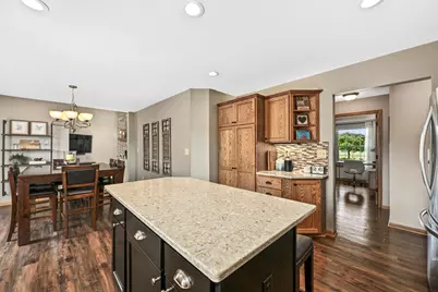 S89W31671  Cooper Pkwy, Mukwonago, WI 53149 - Photo 12