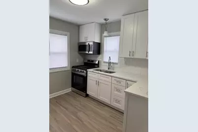 4853 N 60th St, Milwaukee, WI 53218 - Photo 10