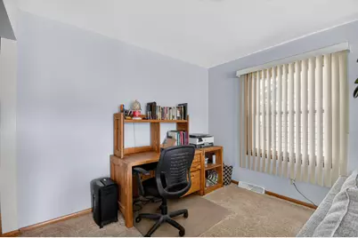 116  Virginia St, Racine, WI 53405 - Photo 4