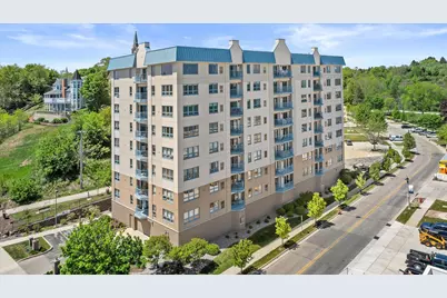 415 N Lake St #203, Port Washington, WI 53074 - Photo 2