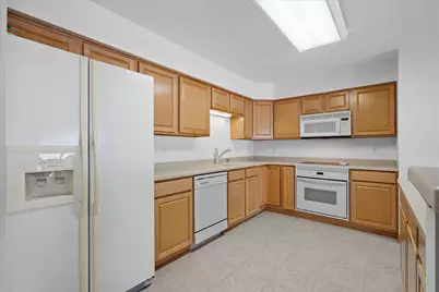 415 N Lake St #203, Port Washington, WI 53074 - Photo 10