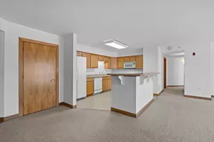 415 N Lake St, Port Washington, WI 53074 - Photo 8