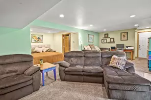 6215 Riesch Rd, West Bend, WI 53095 - Photo 46