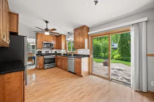 16005 W Allison Dr, New Berlin, WI 53151 - Photo 10