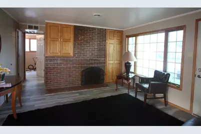 2715 S 50th St, Milwaukee, WI 53219 - Photo 16