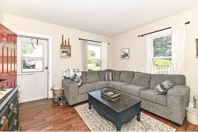 726  High St, Racine, WI 53182 - Photo 2