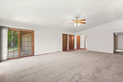 S104W20472  Tina Dr, Muskego, WI 53150 - Photo 8