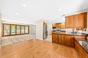 12400 Elmhurst Pkwy, Elm Grove, WI 53122 - Photo 16