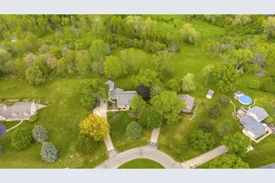 N24W26730  Accent Ct, Pewaukee, WI 53072 - Photo 44