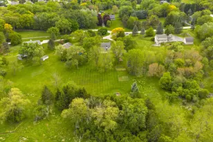 N24W26730 Accent Ct, Pewaukee, WI 53072 - Photo 46