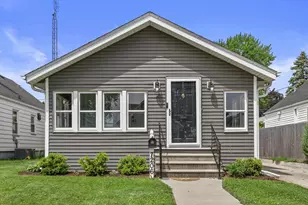 7206 41st Ave, Kenosha, WI 53142 - Photo 1