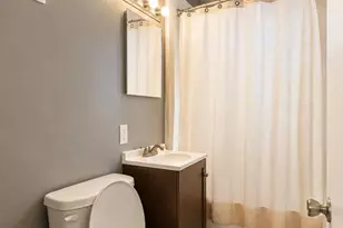 815 S 22nd St, Milwaukee, WI 53204 - Photo 10