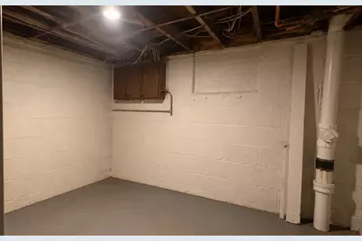 815 S 22nd St #815A, 817, Milwaukee, WI 53204 - Photo 12