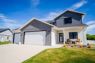 1713 Fox Glove St, Holmen, WI 54636 - Photo 42