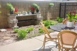 2525 S Shore Dr, Milwaukee, WI 53207 - Photo 10